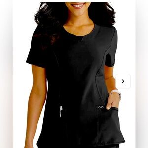 Cherokee Infinity Round Neck Top L & Activate by Med Couture pants L